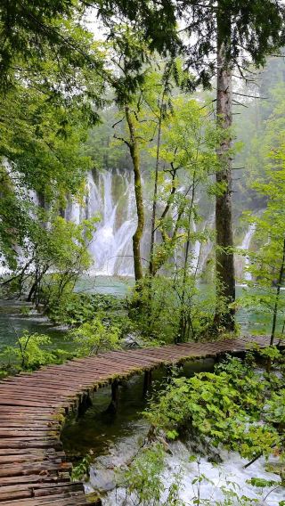 Zagreb to Plitvice Lakes National Park + Caves of Barać private charter