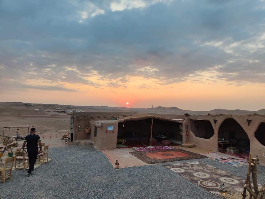 Agafay Desert : Sunset Dinner & Camel ride