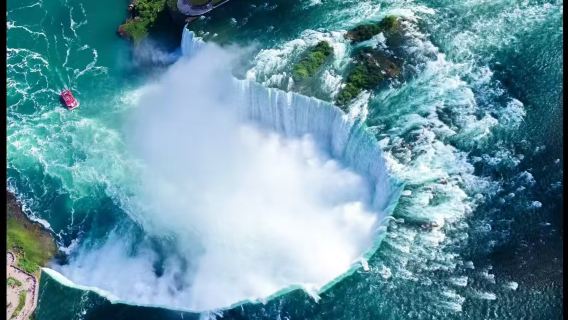 加拿大多倫多尼加拉瀑布遊船+湖濱小鎮+雲嶺酒莊包車一日遊