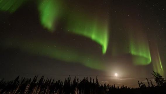 美國費爾班克斯藍冰洞徒步＋追極光【中文包車＋全線定制】