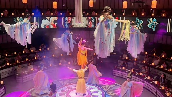 Xi'an Daming Palace Banquet: Welcoming guests with Tang Dynasty etiquette and savoring exquisite delicacies to inherit the Tang Dynasty style.