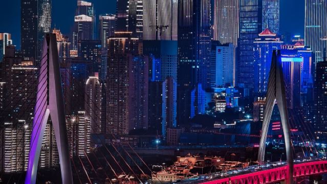 กระเช้าลอยฟ้าแม่น้ำแยงซีฉงชิ่ง * สะพานธรรมชาติสามแห่งอู่หลง * หอประชุมสมาคมหูกวงฉงชิ่ง * ไกด์นำเที่ยว/ไกด์ท้องถิ่น - ภาษาจีน อังกฤษ ญี่ปุ่น เกาหลี ฝรั่งเศส รัสเซีย และภาษาอื่นๆ ที่ใช้กันไม่บ่อยนัก / มีแพ็คเกจที่ปรับแต่งได้ตามความต้องการ