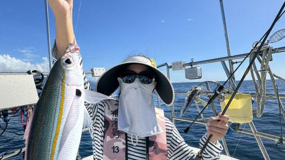 Memancing laut profesional di Batu Layar Lingshui Hainan | Perkhidmatan kapten + panduan memancing | Bot memancing profesional dengan pengesan ikan