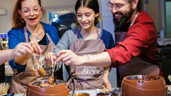Choco Story Colmar: Eintrittskarte + Audioguide + Schokoladen-Workshop & Verkostungen