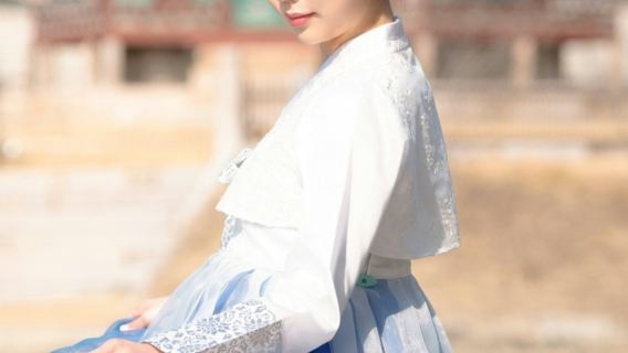 Inkorea Hanbok: Elite Hanbok & Professionelt billede med speciel Prins Hanbok