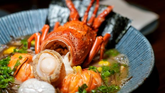 Restaurant OHTE im Four Seasons Hotel Macau (authentische japanische Ramen + raffiniertes Ambiente + besondere Pakete)