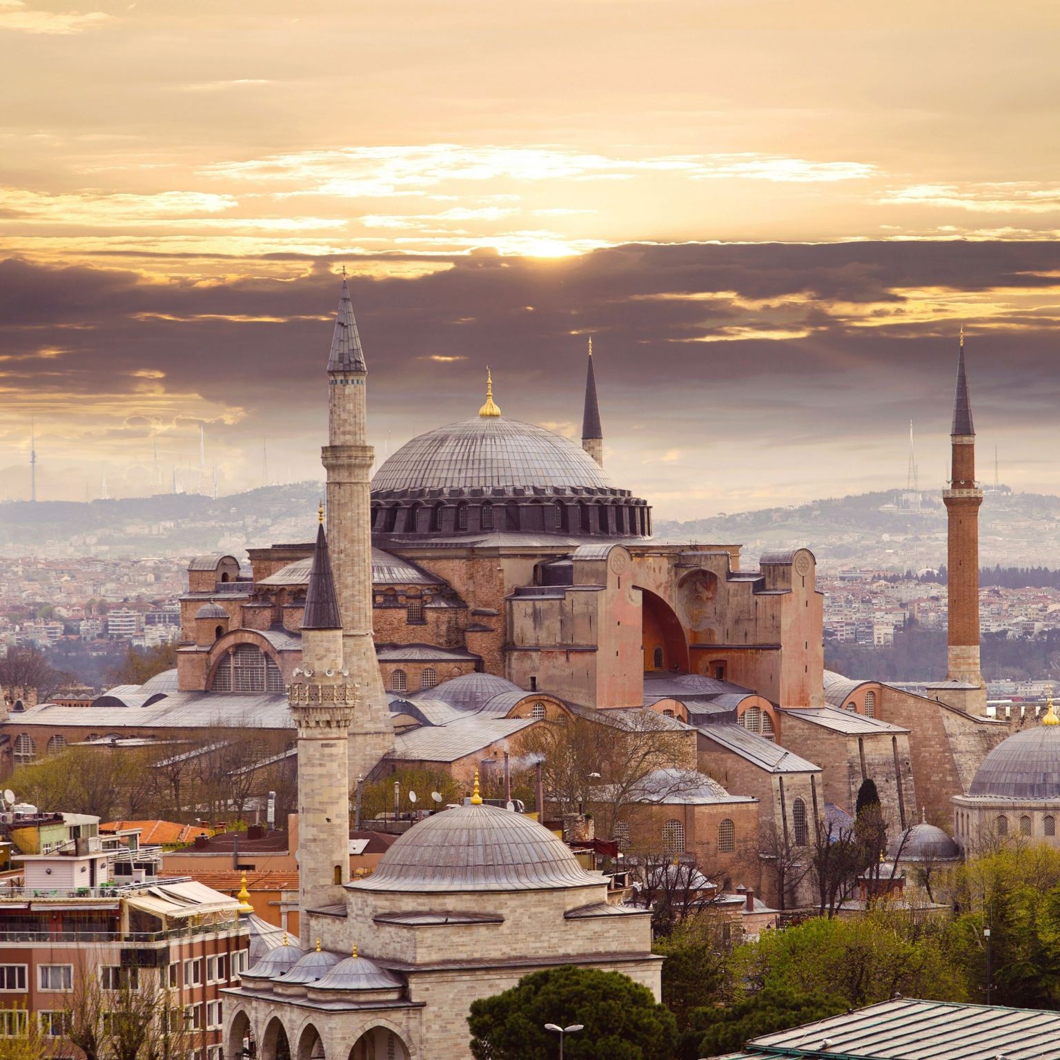 Istanbul attractions pass [Hagia Sophia + Basilica Cistern]
