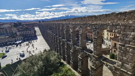 西班牙托萊多+塞哥維亞輸水道【雙城遊/景點可調/普通話包車】