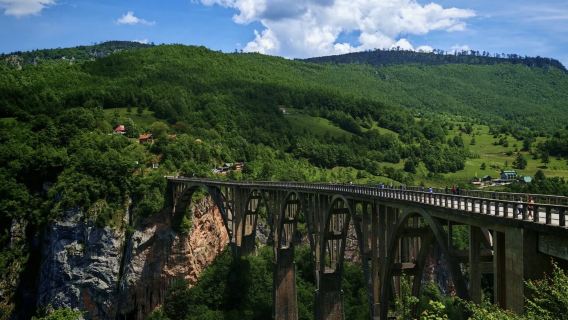 Montenegro Alpine Secrets, Kotor Round-trip: Black Lake + Durmitor National Park + Tara Canyon