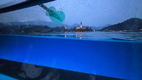 Bled: Tour chèo thuyền kayak có hướng dẫn bằng thuyền kayak trong suốt