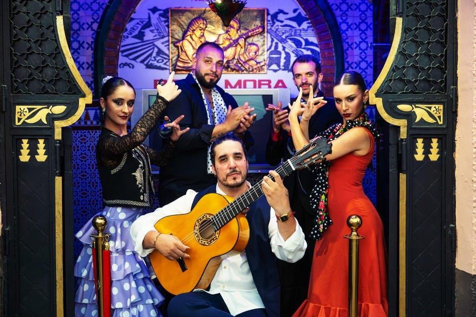 Granada: Traditional Flamenco show at Tablao AlbayzÃn