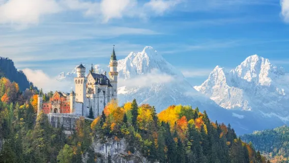 Desde Múnich: Viaje a Neuschwanstein y Linderhof en español