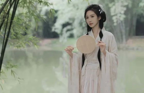 黑河Trip Moments【婚紗寫真微電影宣傳片紀錄片攝影攝像街拍航拍約拍/翻譯】