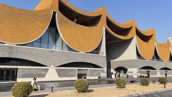 Tagesausflug zum Kulturmuseum des Großen Kanals der Sui- und Tang-Dynastie in Luoyang + Spurensuche nach der Göttin Luo im Luoyang Dahehui Touristenattraktion