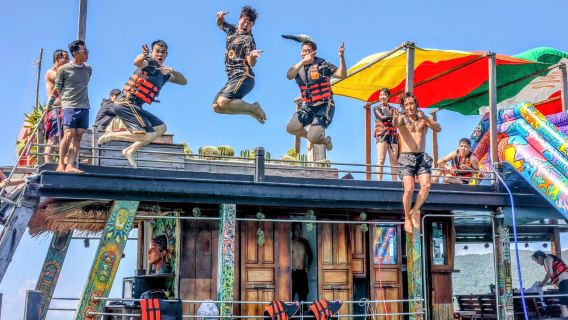 Nha Trang Half-Day Snorkeling Adventure with BBQ Onboard