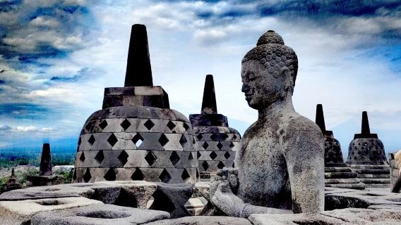 Indonesia Yogyakarta Volcano 1-day Tour [Borobudur Temple + Mount Merapi + Prambanan]