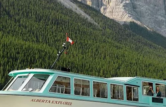 明尼旺卡湖郵輪