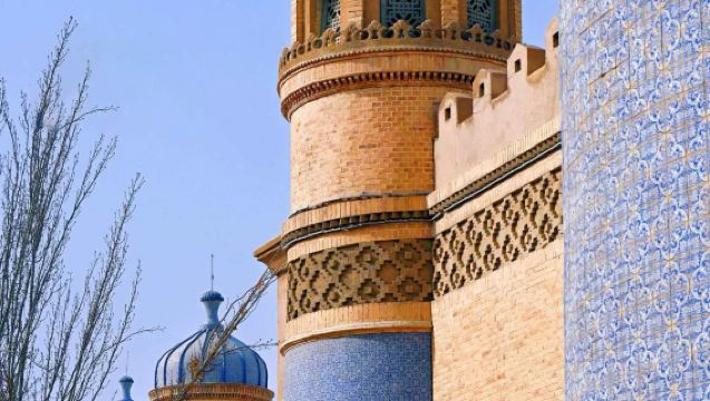 英吉沙土陶村+土陶製作+莎車王陵+莎車古城包車一日遊