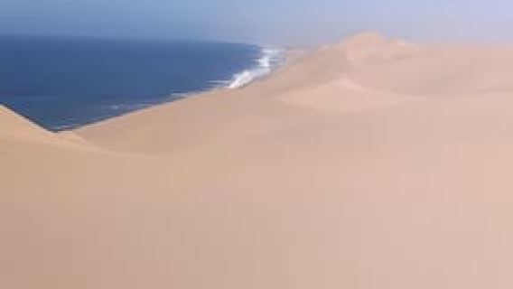 Walvis Bay: Sandwich Harbour Half-Day 4x4 Tour
