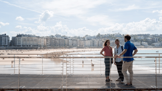 Bilbao: Biarritz, French Basque Coast & San Sebastian Tour