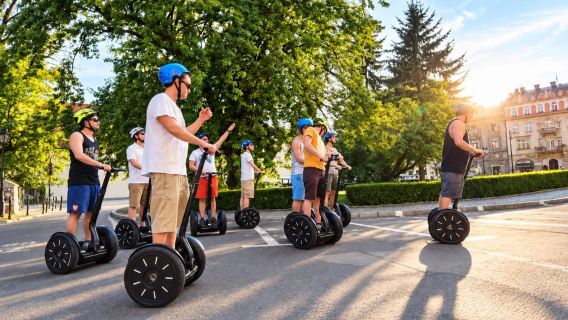 Kraków Segway Tour: Old Town & Kazimierz Guided (2h or 4h)