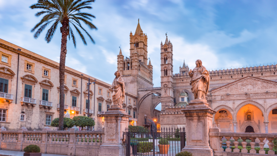 Top Palermo: Private guided tour with your mobile