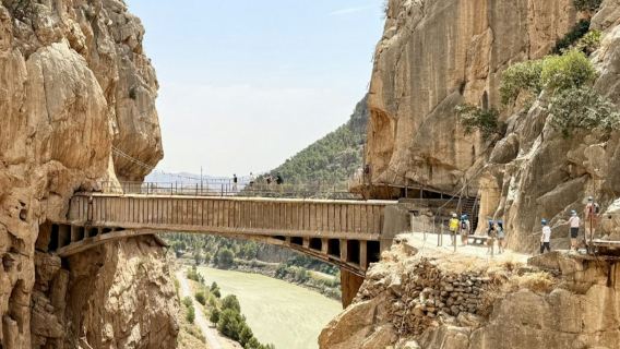 Caminito del Rey: Guided Tour from Málaga + Álora Visit + Lunch