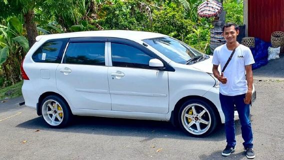 บริการเช่ารถยนต์ส่วนตัวพร้อมคนขับที่พูดภาษาอังกฤษได้