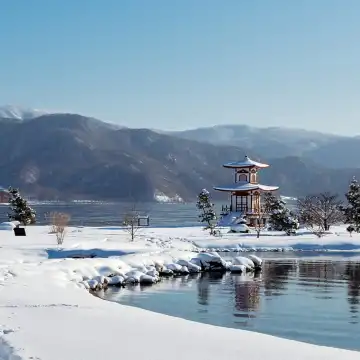 Hokkaido Noboribetsu Jigokudani Valley · Lake Tōya Snowmobile