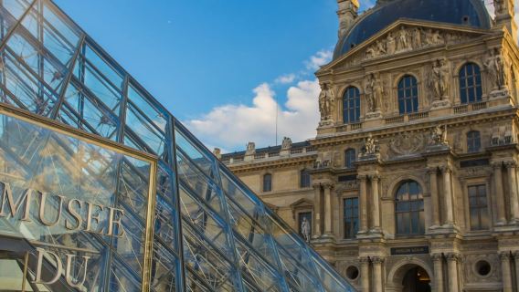 羅浮宮博物館：專屬入口 + 小團導覽遊