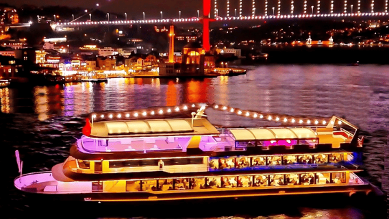 Crucero nocturno por el Bósforo