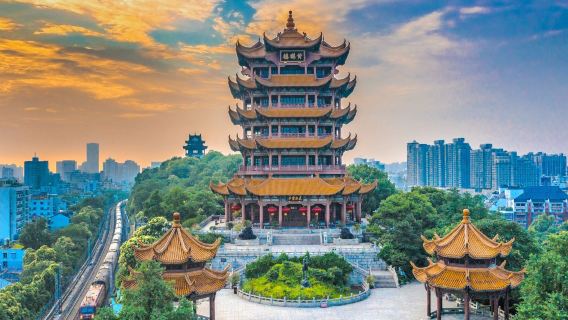 Tour riêng cao cấp | Đoàn thuyết minh cao cấp Lầu Hoàng Hạc - nhiều gói để lựa chọn