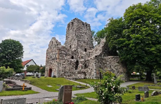 斯德哥爾摩+錫格蒂納老城+城堡與教堂一日遊|專車接送中文司導