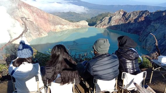 From Bali : Exploring Ijen Crater to Witness the Blue Fire