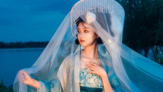 【探索昆明一日遊·覺宴-晚宴】玩Trip Moments+賞演藝+品滇味