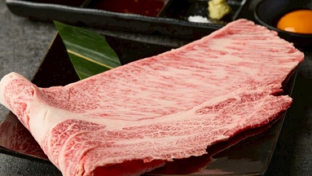 [Nikuya Daidokoro Iidabashi] Yakiniku Buffet Package (with Unlimited Soft Drinks or Alcoholic Beverages) - Choose One of Six Meal Vouchers
