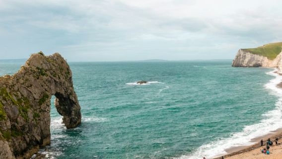 Salisbury y la Costa Jurásica: excursión guiada de un día desde Bath