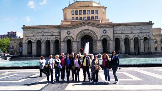 Tour a Piedi Guidato delle Attrazioni di Yerevan