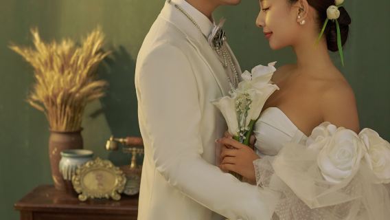 Zeku Trip Moments[Rose Flower Base/Most Beautiful Zepu Scenic Garden/Driver-Guide & Trip Moments + Aerial Wedding Photography Microfilm]