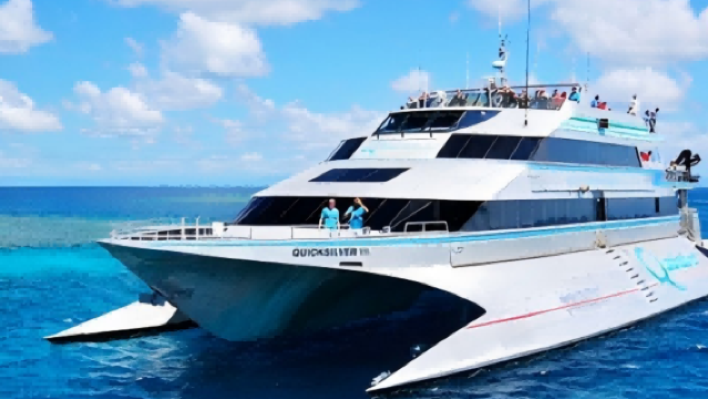 【跟團行程】凱恩斯銀梭號大堡礁遊船一日遊