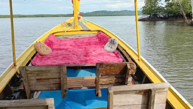 Khao Lak: Tour en barco Longtail a Khao Na Yak, Snorkel y Almuerzo Privado