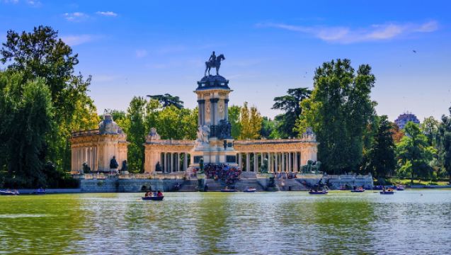 馬德里王宮+聖米蓋爾市場+普拉多博物館+麗池公園一日遊