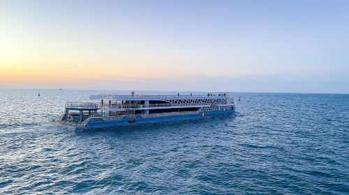 Dubai Marina Dinner Cruise Lotus Royale Mega Yacht - United Arab Emirates Transport Passes 6