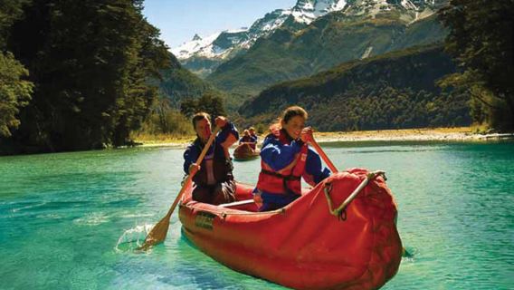 tour di un giorno in canoa a Glenorchy | Andata e ritorno in autobus andata e ritorno o in auto da Queenstown