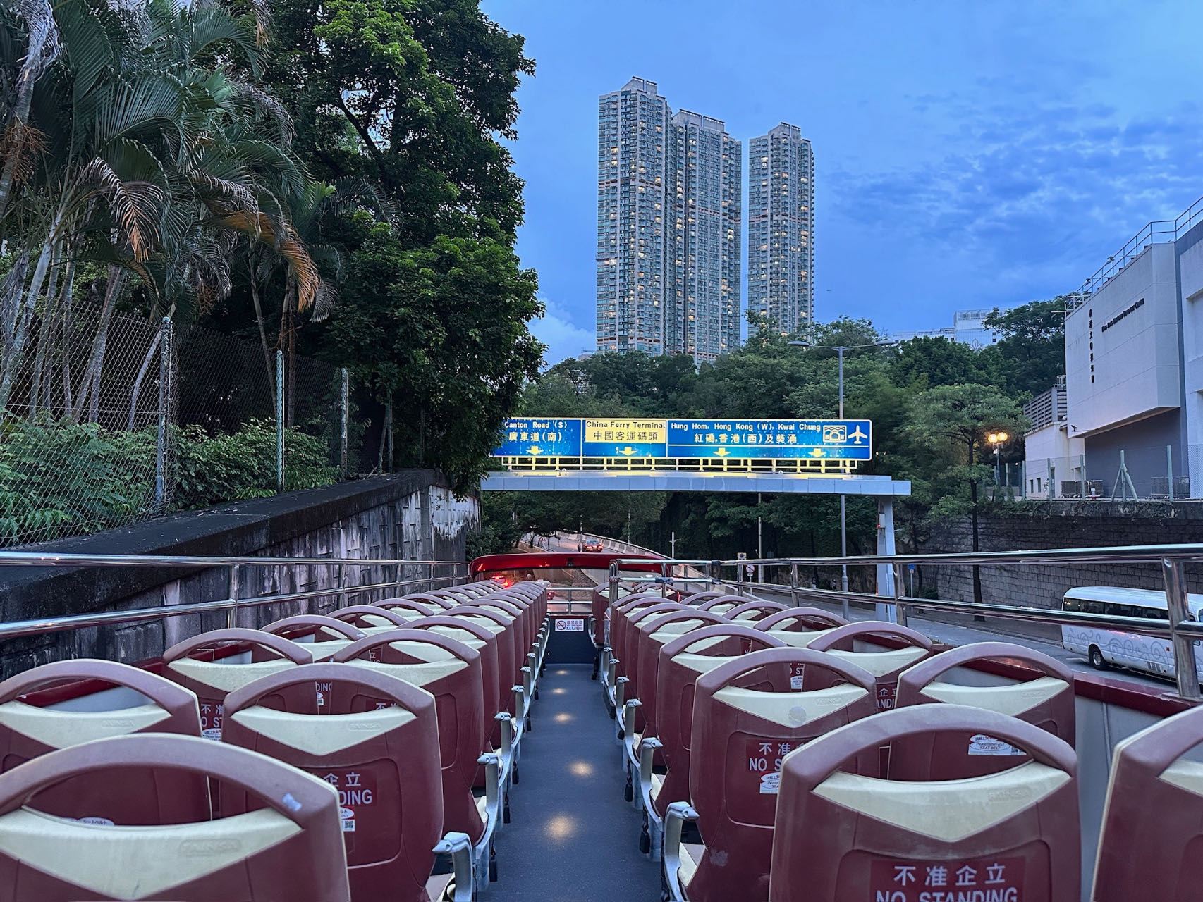 Open-top bus: Hong Kong open-top sightseeing night tour double-decker bus
