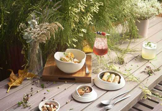 [SGD10 off] Courtyard Lounge SGD50 Dining Voucher - Raffles Hotel Singapore