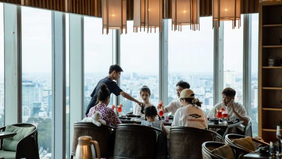 Ein kantonesisches und japanisches kulinarisches Erlebnis mit schöner Aussicht über Saigon im LAI TOWA.
