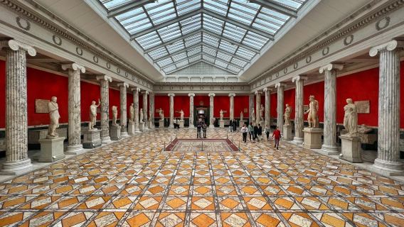 丹麥哥本哈根-菲德烈堡-北歐的凡爾賽宮*包車【精選老司機】