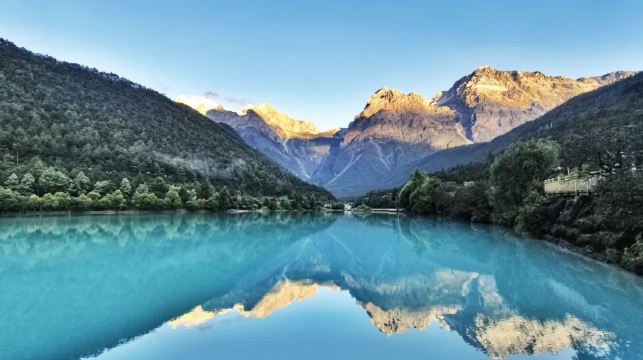 麗江玉龍雪山景區：大索道冰川公園一日遊（大索道搶票）日照金山