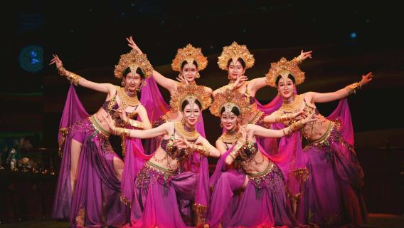 Beijing Yuxiandou·huangjiacai Museum Experience (Imperial Luxury Enjoyment + Ancient Chinese Ethnic Dance Performance + Royal Feast + Optional Traditional Costume Experience + Museum Tour)